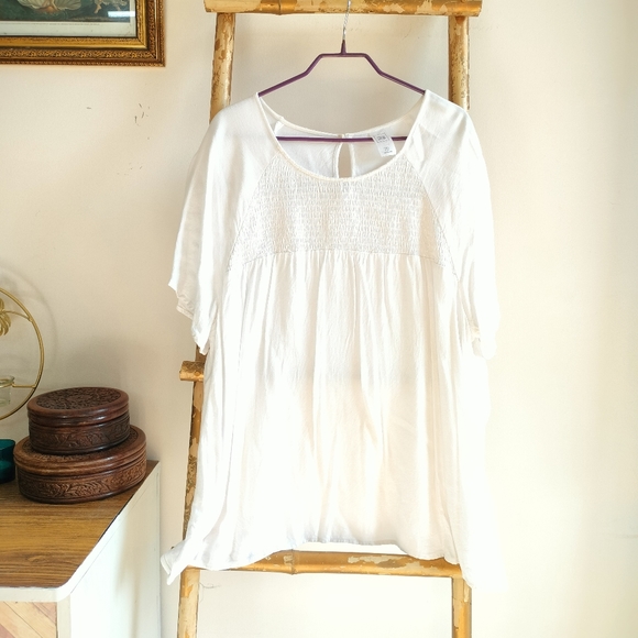 Plus White Batwing Blouse - Picture 10 of 13
